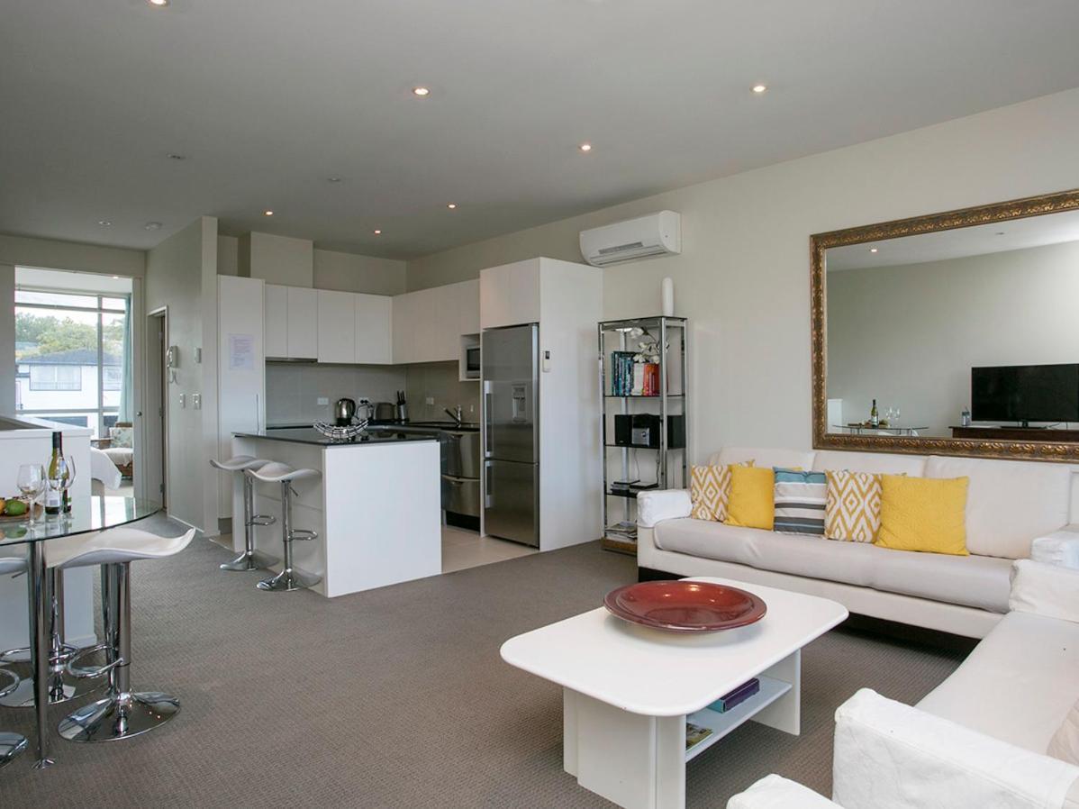 Marinaside Villa - Taupo Holiday Apartment 外观 照片