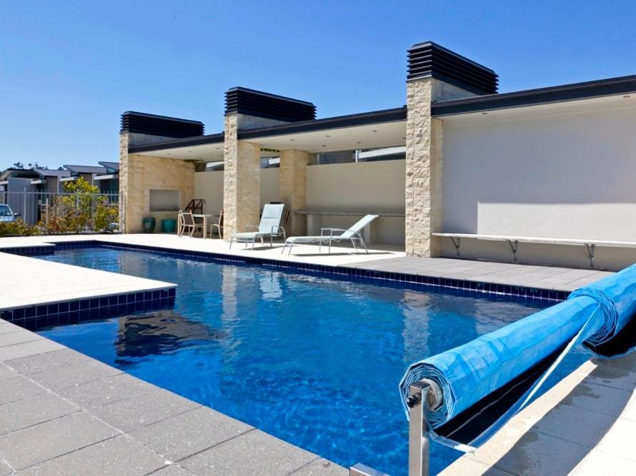 Marinaside Villa - Taupo Holiday Apartment 外观 照片