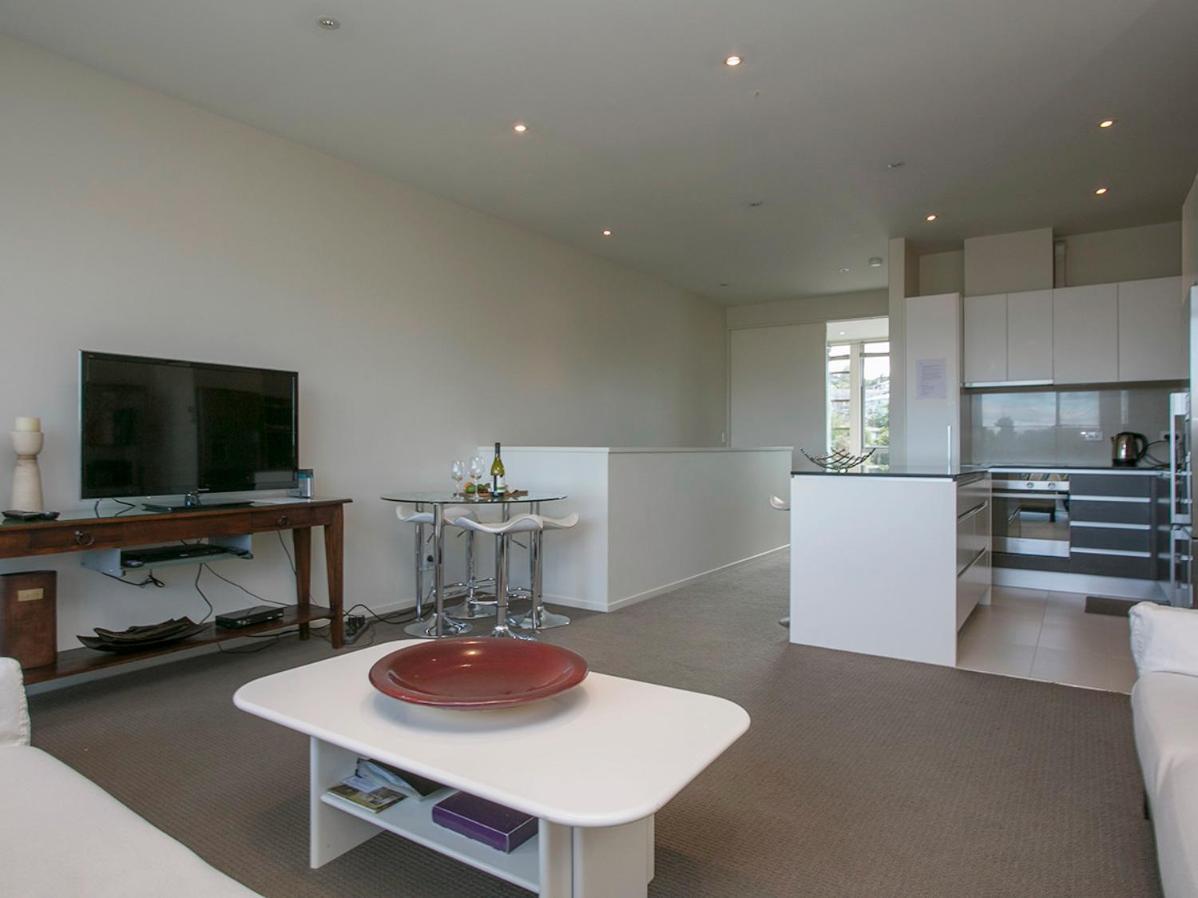 Marinaside Villa - Taupo Holiday Apartment 外观 照片